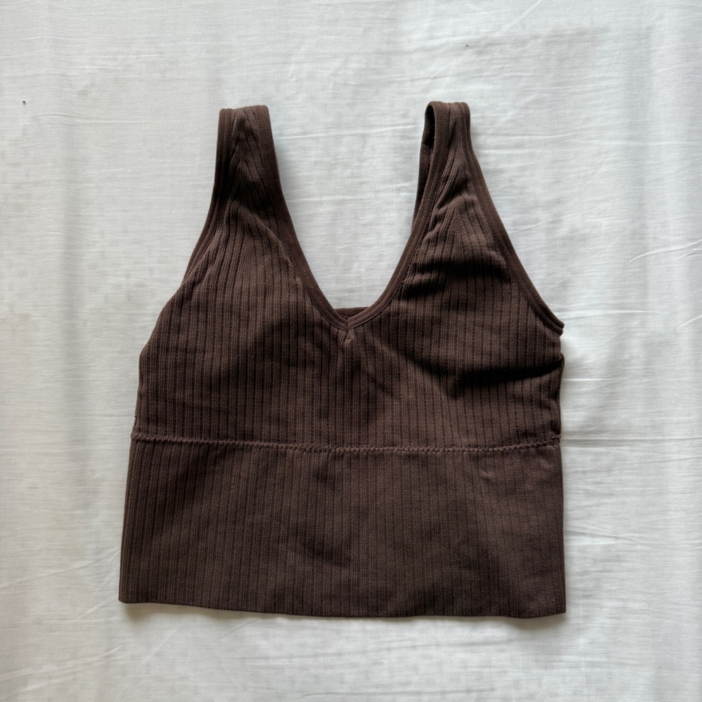 Brown Ribbed and Patterned Tank Tops - Picture 2 of 6